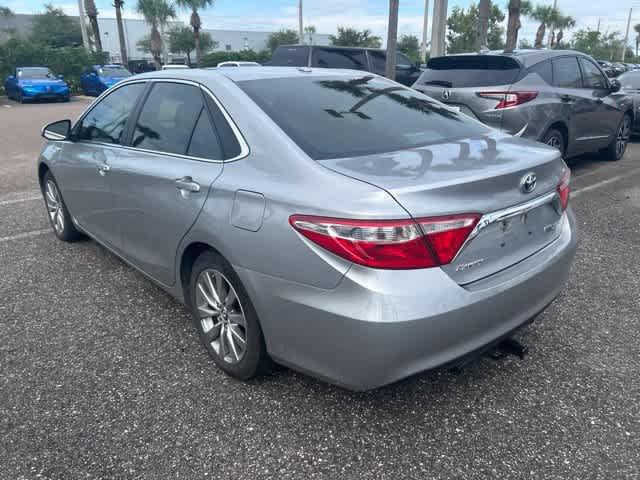 Used 2015 Toyota Camry XLE w/ Moonroof Package FWD image 13