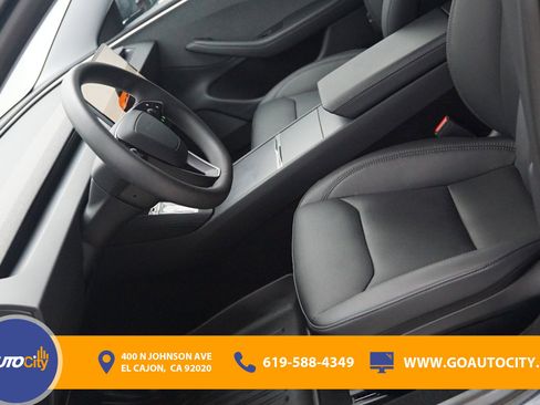 Used 2024 Tesla Model 3 Long Range RWD image 9