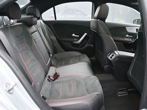 Used 2020 Mercedes-Benz A 220 4MATIC image 23