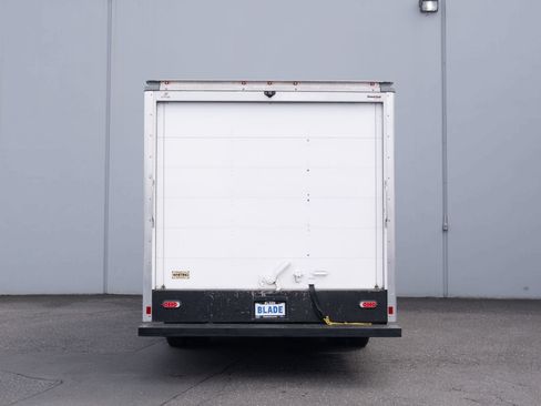 Used 2020 Chevrolet Express 3500 RWD image 13