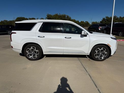 Used 2021 Hyundai Palisade Calligraphy image 4