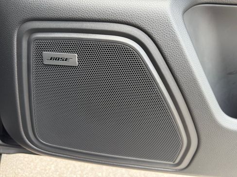 Certified 2026 Porsche Macan AWD/4WD image 22