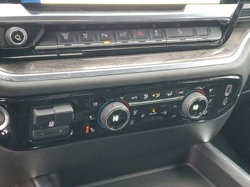 Used 2025 Chevrolet Silverado 2500 LTZ w/ LTZ Plus Package image 21