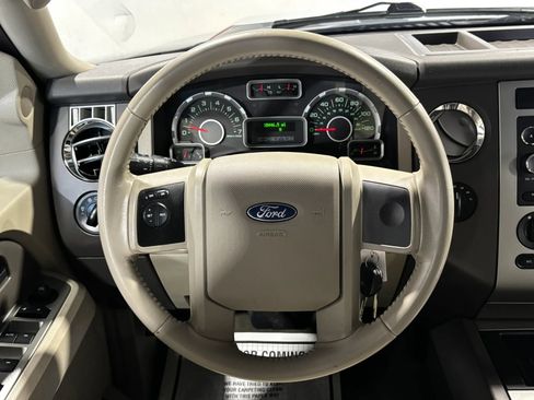 Used 2010 Ford Expedition EL XLT AWD/4WD image 12