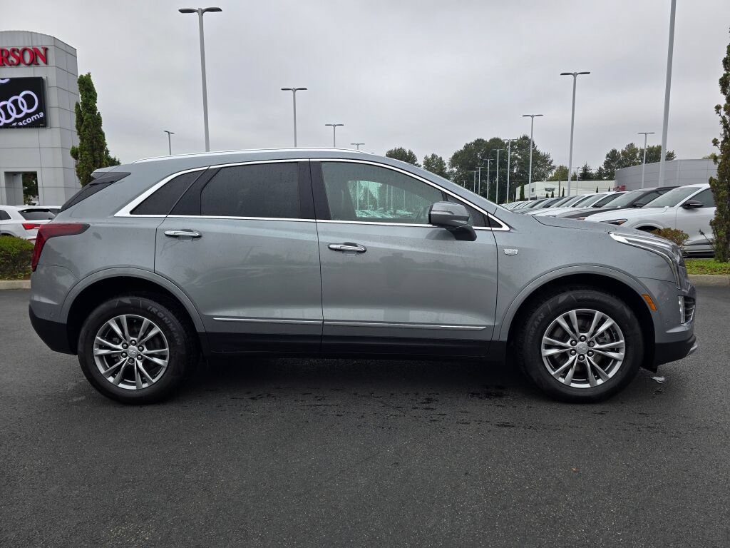 Used 2023 Cadillac XT5 Premium Luxury w/ Technology Package AWD/4WD image 7