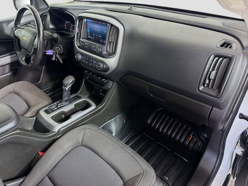 Used 2022 Chevrolet Colorado LT w/ Fleet Safety Package image 29