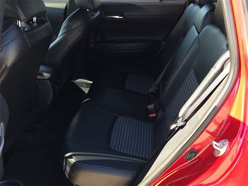 Used 2024 Toyota Corolla Cross XSE image 17