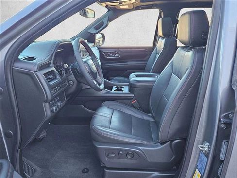 Used 2022 Chevrolet Tahoe RST w/ Luxury Package image 17