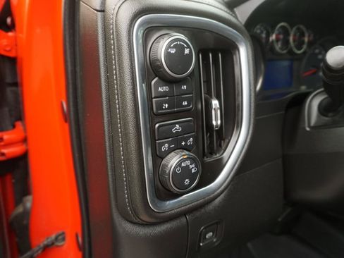 Used 2019 Chevrolet Silverado 1500 LT w/ All-Star Edition AWD/4WD image 16