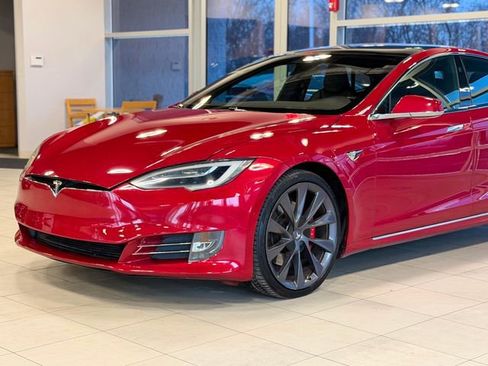 Used 2019 Tesla Model S Long Range image 3