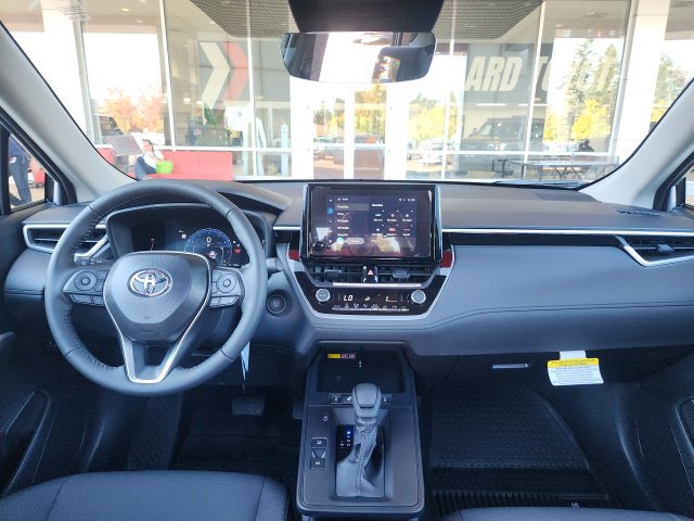New 2026 Toyota Corolla Cross LE w/ Cold Weather Package AWD/4WD image 19