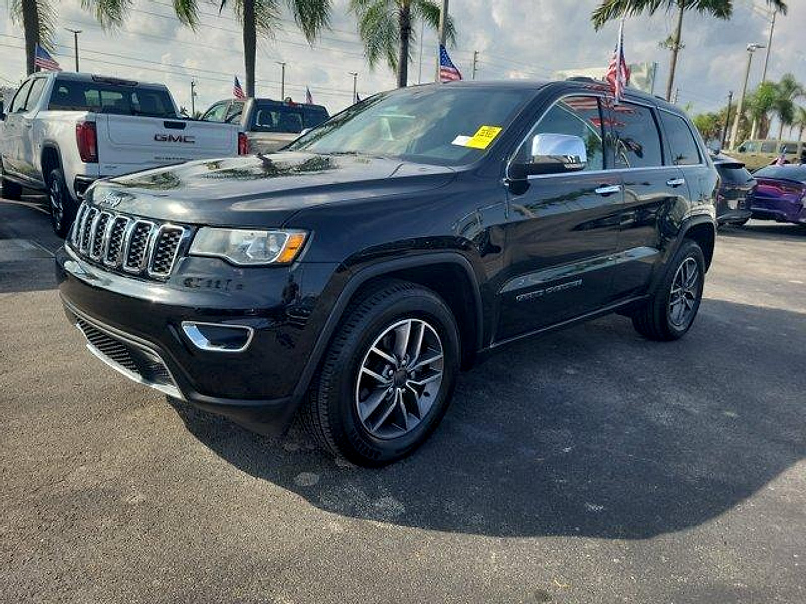 Used 2020 Jeep Grand Cherokee Limited RWD image 3