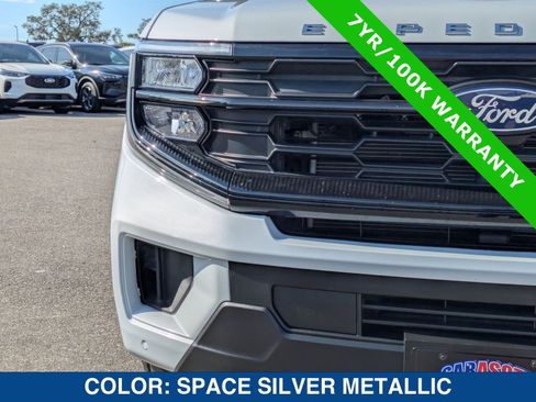 Certified 2025 Ford Expedition Max Active image 9