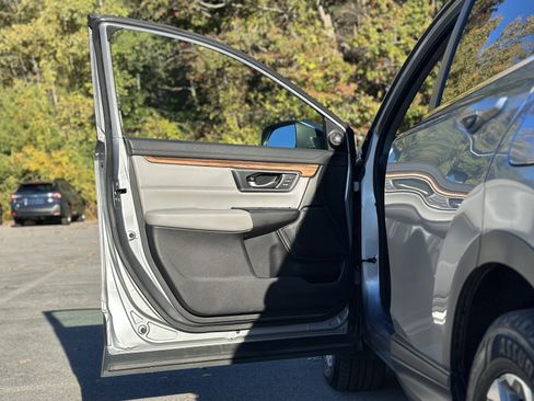 Used 2018 Honda CR-V EX-L image 22