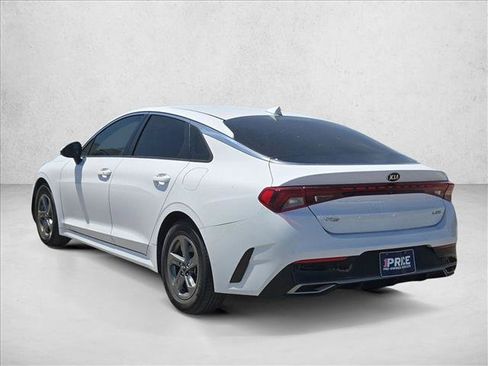 Used 2021 Kia K5 LXS FWD image 8