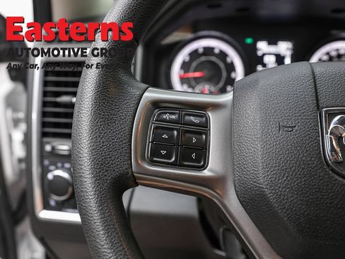 Used 2024 RAM 1500 Classic SLT AWD/4WD image 14