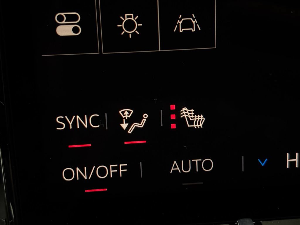 New 2026 GMC Acadia Elevation w/ Elevation Premium Package FWD image 5