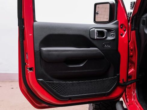 Used 2023 Jeep Wrangler Unlimited Rubicon 392 w/ Trailer Tow Package AWD/4WD image 80