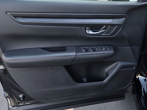 Used 2023 Honda CR-V Sport image 9