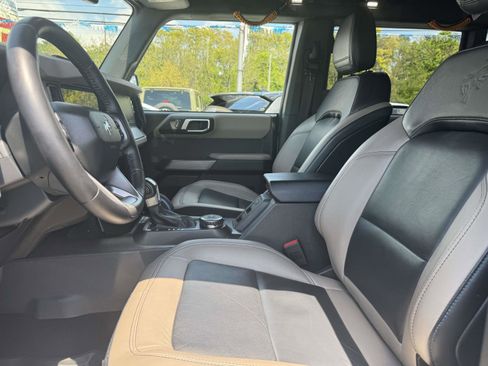 Used 2023 Ford Bronco Wildtrak AWD/4WD image 13