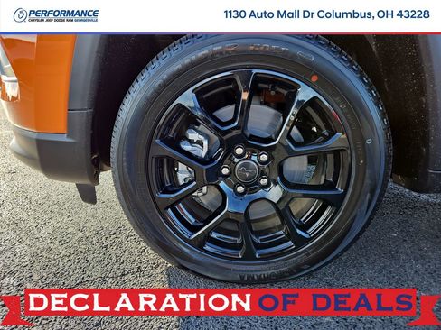 New 2026 Jeep Compass Latitude w/ Sun and Sound Group image 9