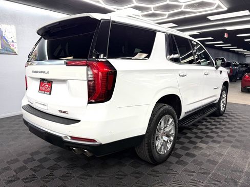 Used 2025 GMC Yukon Denali AWD/4WD image 14