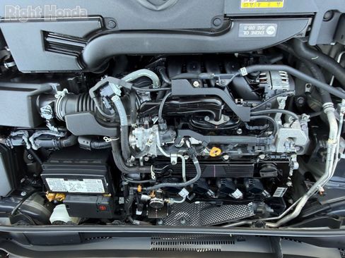 Used 2024 Toyota Corolla LE FWD image 31