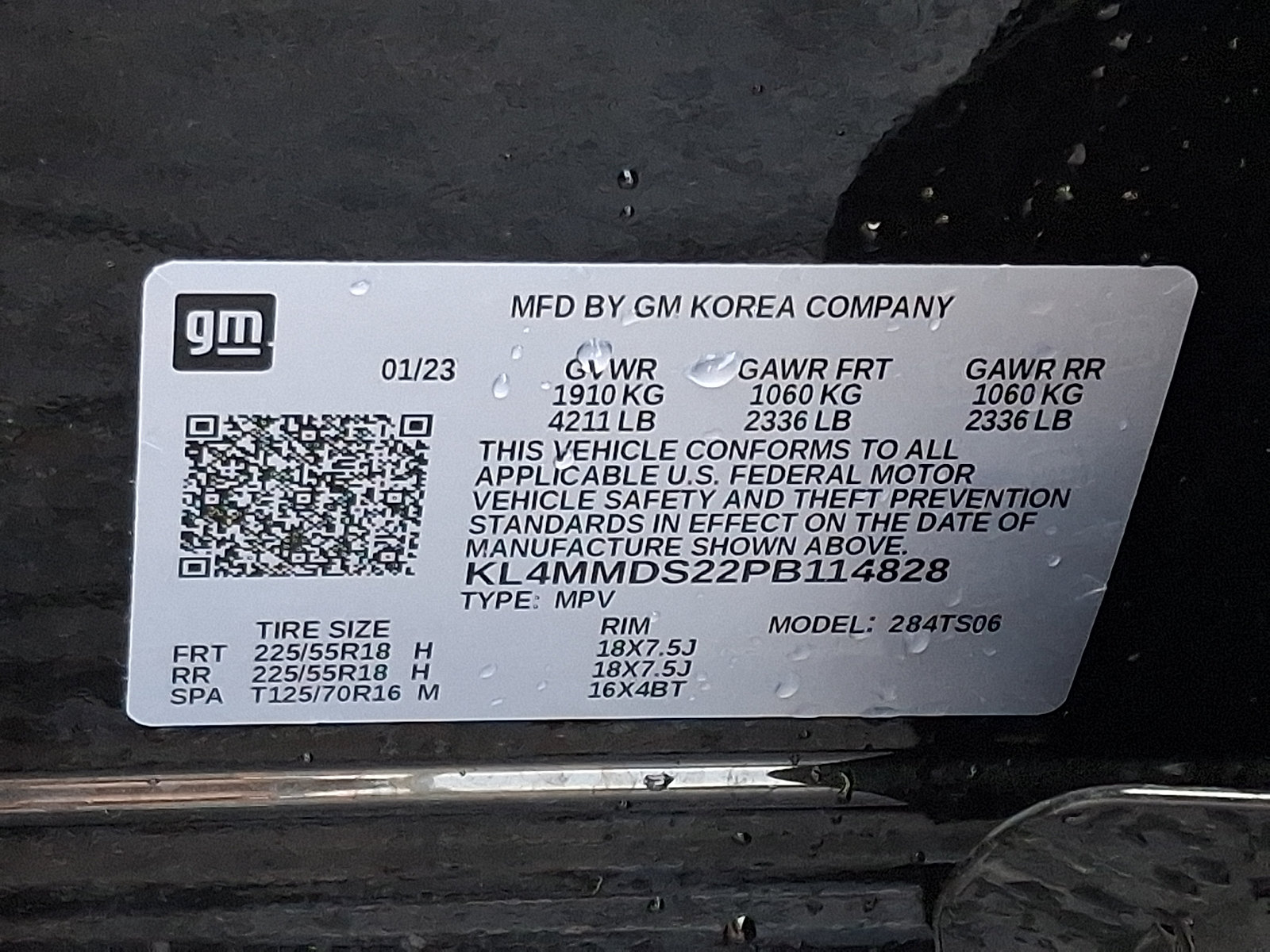 Used 2023 Buick Encore GX Select w/ Sport Touring Package FWD image 26