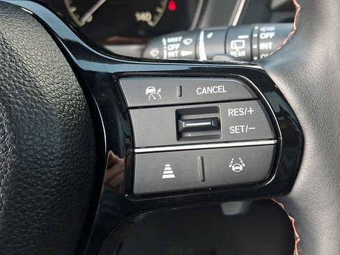 Used 2023 Honda Pilot TrailSport image 22