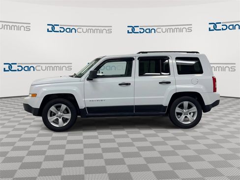 Used 2015 Jeep Patriot Sport w/ Tire & Wheel Group image 5