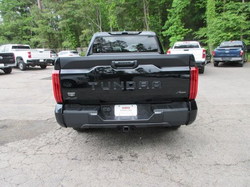 Used 2025 Toyota Tundra SR5 w/ SR5 Premium Package AWD/4WD image 4