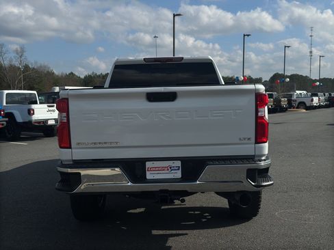 Used 2021 Chevrolet Silverado 2500 LTZ w/ LTZ Texas Edition image 6