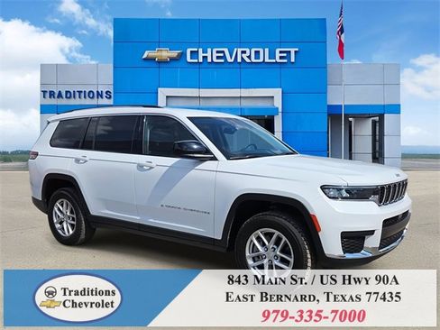 Used 2023 Jeep Grand Cherokee L Laredo image 2