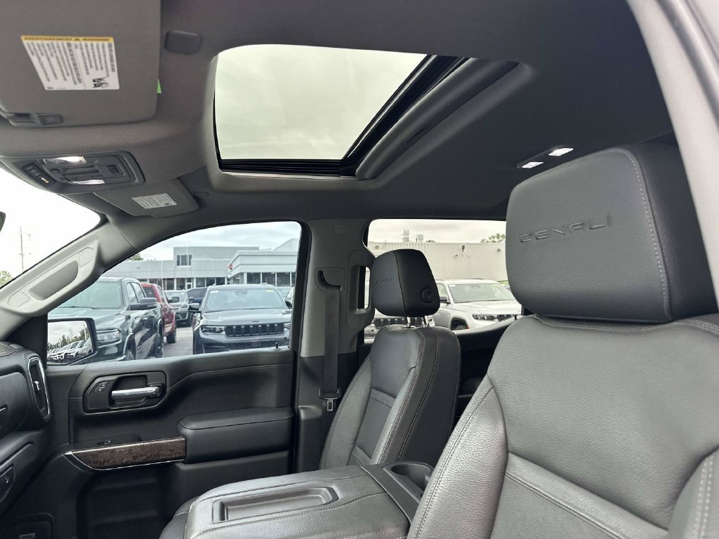 Used 2021 GMC Sierra 1500 Denali w/ Denali Ultimate Package AWD/4WD image 24
