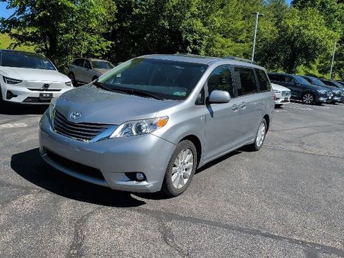 Used 2016 Toyota Sienna XLE w/ XLE Navigation Package AWD/4WD image 1