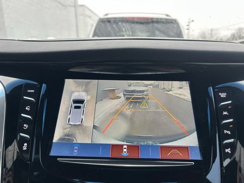 Used 2018 Cadillac Escalade Platinum image 21