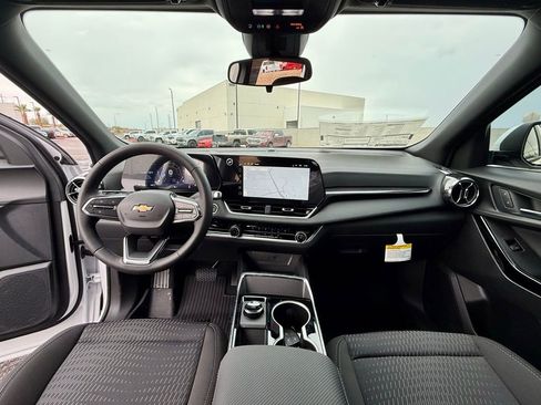 New 2026 Chevrolet Equinox LT image 31