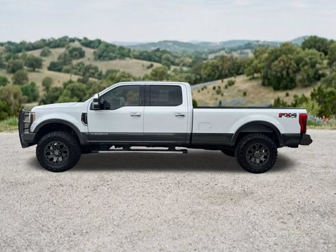 Used 2017 Ford F350 Lariat w/ Chrome Package AWD/4WD image 5
