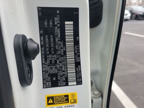 Used 2018 Toyota Highlander Limited Platinum image 43