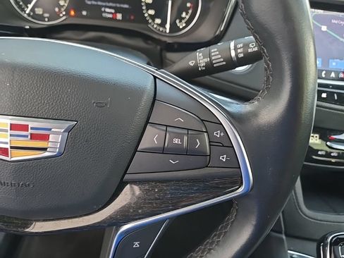 Certified 2023 Cadillac XT5 Premium Luxury AWD/4WD image 24