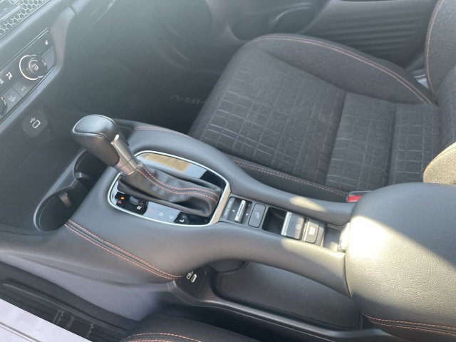 Certified 2024 Honda HR-V Sport image 17