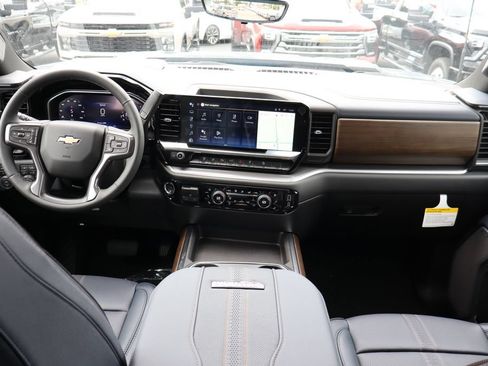 New 2026 Chevrolet Silverado 3500 High Country w/ Technology Package AWD/4WD image 9