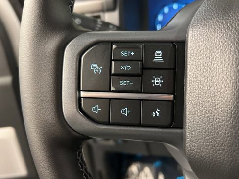 New 2025 Ford F150 Lariat w/ Equipment Group 502A High image 22