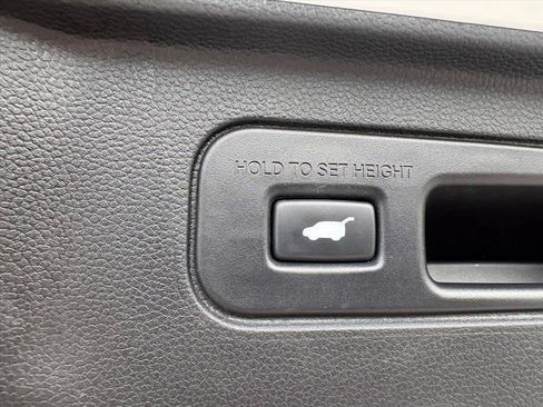 Used 2024 Honda Pilot EX-L image 30