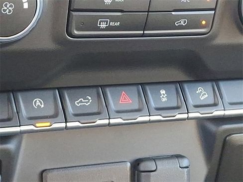 Used 2022 Chevrolet Silverado 1500 Custom Trail Boss w/ Safety Confidence Package image 23