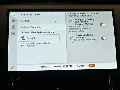 Used 2024 Land Rover Range Rover Sport Dynamic SE image 40