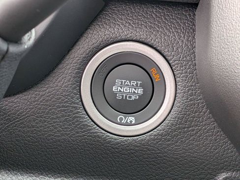 New 2026 RAM 2500 Laramie w/ Sport Appearance Package AWD/4WD image 13