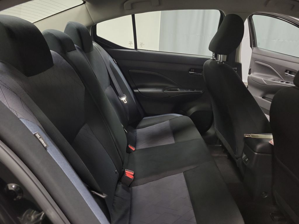 Used 2025 Nissan Versa SV FWD image 26