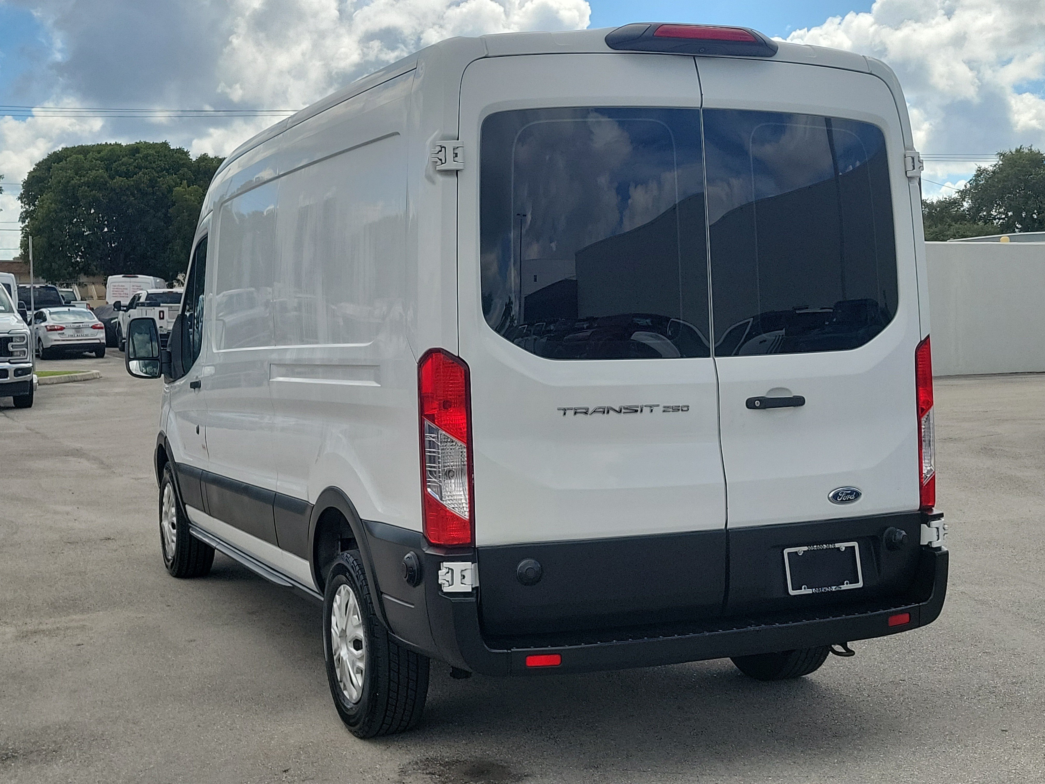 Used 2019 Ford Transit 250 148 Medium Roof w/ Interior Upgrade Package RWD image 7