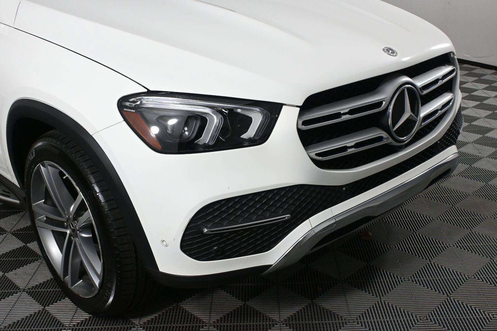 Certified 2020 Mercedes-Benz GLE 350 4MATIC image 32